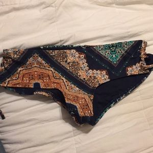 Boyshort cheeky bikini bottom